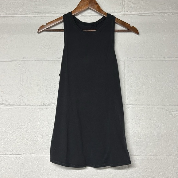 Lululemon open tie back tank top - Picture 4 of 6